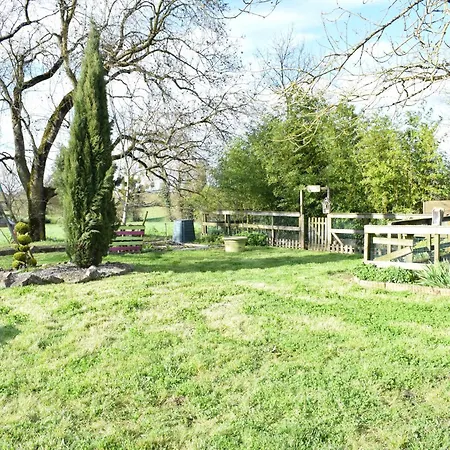 Le Cardoué, Gíte Au Cœur Du Bocage Vendéen Proche Puy Dufou Alojamento de Acomodação e Pequeno-almoço Chantonnay