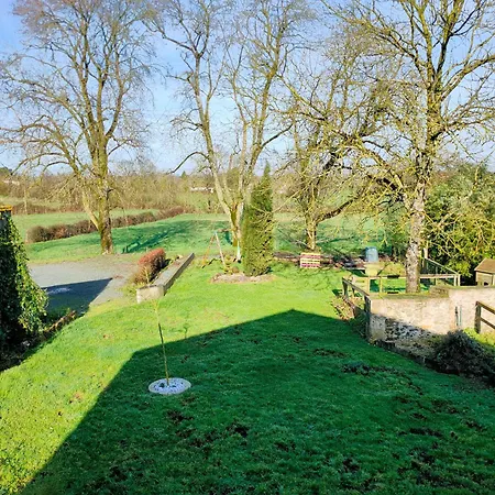 Le Cardoué, Gíte Au Cœur Du Bocage Vendéen Proche Puy Dufou * Chantonnay